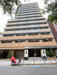 v20250427004120/fresh/building/J00100402594_6