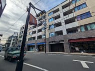 v20250427004120/fresh/building/J00100403151_15