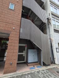 v20250427004120/fresh/building/J00100403253_7