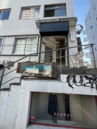 v20250427004120/fresh/building/J00100403885_7