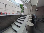 v20250427004120/fresh/building/J00100403995_16