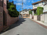 v20250427004120/fresh/building/J00100404030_2