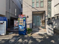 v20250427004120/fresh/building/J00100404696_7