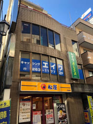 v20250427004617/fresh/building/J00100407165_1