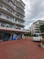 v20250427005210/fresh/building/J00100410366_3