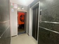 v20250427005210/fresh/building/J00100410674_4