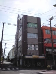 v20250427005210/fresh/building/J00100411421_1