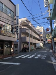 v20250427005210/fresh/building/J00100411752_2