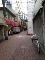v20250427005210/fresh/building/J00100412828_2