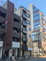 v20250427005511/fresh/building/J00100415272_1