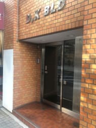 v20250427005820/fresh/building/J00100418281_3