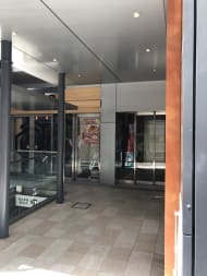 v20250427010205/fresh/building/J00100420952_23