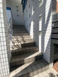 v20250427010205/fresh/building/J00100421562_3