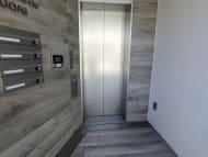 v20250427010205/fresh/building/J00100465439_4