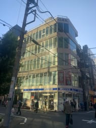 v20250427010206/fresh/building/J00100421698_5