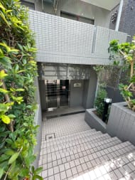 v20250427010206/fresh/building/J00100429806_3