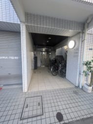v20250427010206/fresh/building/J00100442422_3