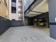 v20250427010506/fresh/building/J00100467612_12