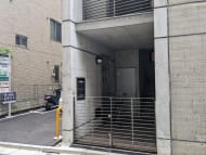 v20250427010506/fresh/building/J00100467798_3