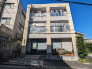 v20250427010506/fresh/building/J00100468073_1