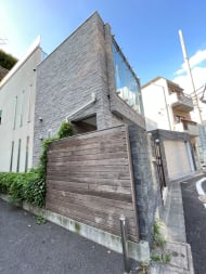 v20250427010506/fresh/building/J00100469579_9