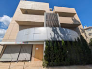 v20250427010506/fresh/building/J00100495803_5