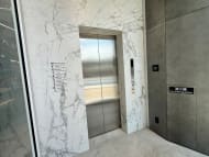 v20250427010816/fresh/building/J00100504556_4