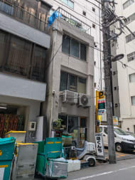 v20250427011159/fresh/building/J00100511248_1