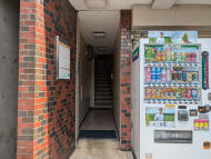 v20250427022213/fresh/building/J00100373182_3