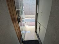 v20250427022807/fresh/building/J00100376731_8