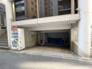 v20250427022807/fresh/building/J00100377333_9