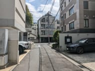 v20250427022807/fresh/building/J00100377437_10