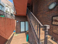 v20250427023127/fresh/building/J00100377985_4