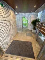 v20250427023510/fresh/building/J00100382251_3