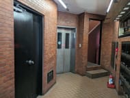 v20250427023809/fresh/building/J00100382921_4