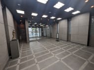 v20250427023809/fresh/building/J00100383158_3