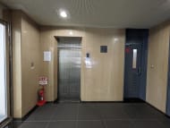 v20250502150712/fresh/building/J00100391844_12