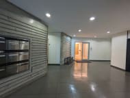 v20250502150712/fresh/building/J00100391879_12