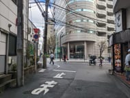 v20250502150712/fresh/building/J00100391893_16