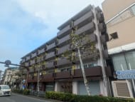 v20250506150654/fresh/building/J00100378327_1