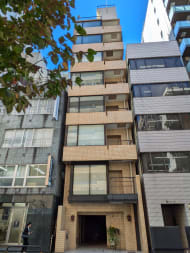v20250506150654/fresh/building/J00100383076_10