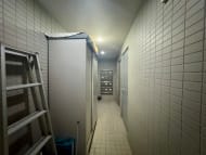 v20250506150654/fresh/building/J00100608419_9