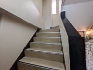 v20250530150901/fresh/building/J00100364569_4