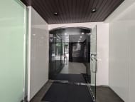 v20250530150901/fresh/building/J00100375277_3