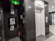v20250530150901/fresh/building/J00100375277_4