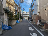 v20250601150545/fresh/building/J00100373294_15