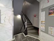 v20250601150545/fresh/building/J00100375381_9