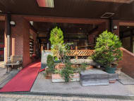 v20250601150545/fresh/building/J00100377145_66