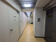 v20250601150545/fresh/building/J00100388916_11