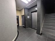 v20250601150545/fresh/building/J00100388935_4